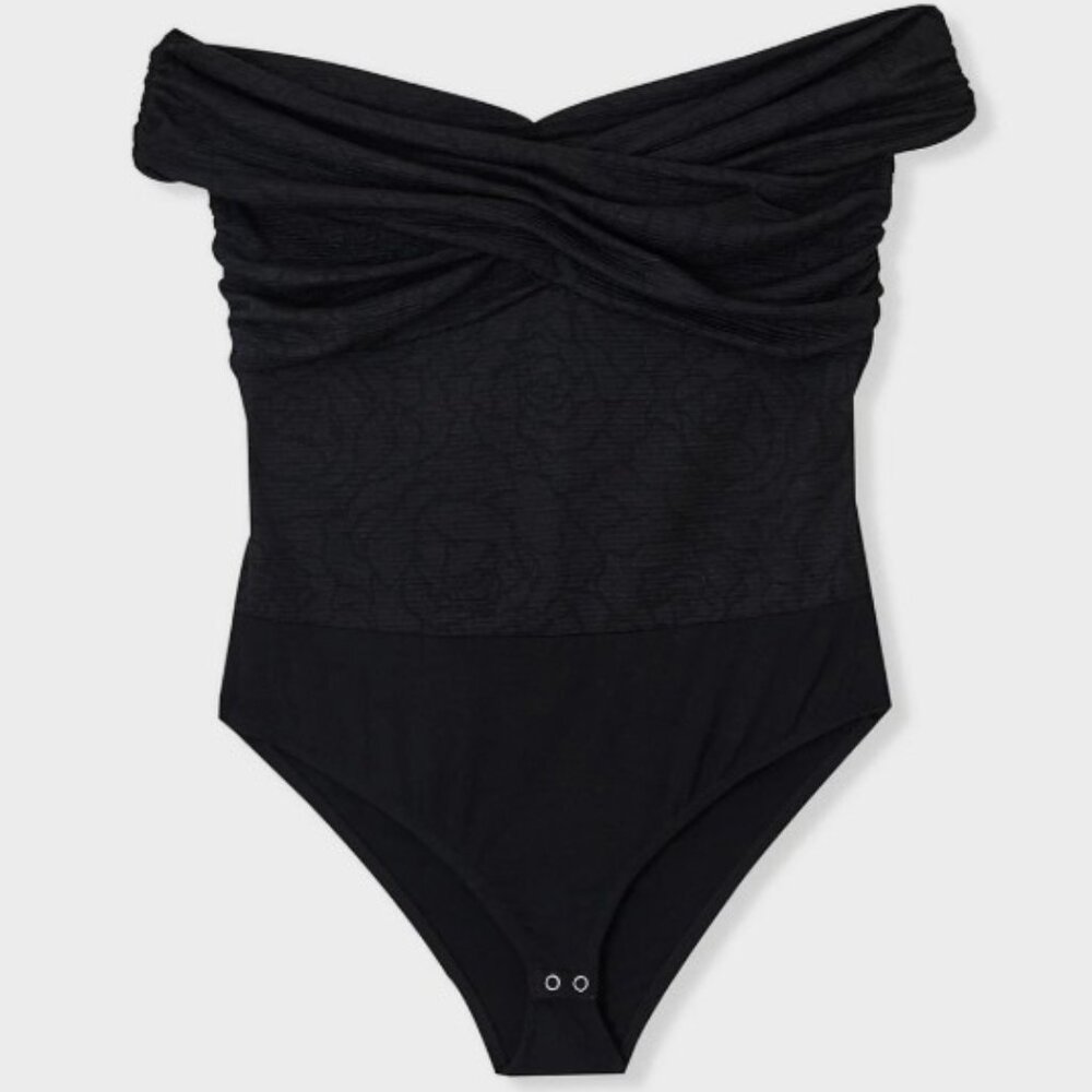 Torrid Bodysuit Womens 3 (3X) Black Off Shoulder Snap Closure Stretch City Chic